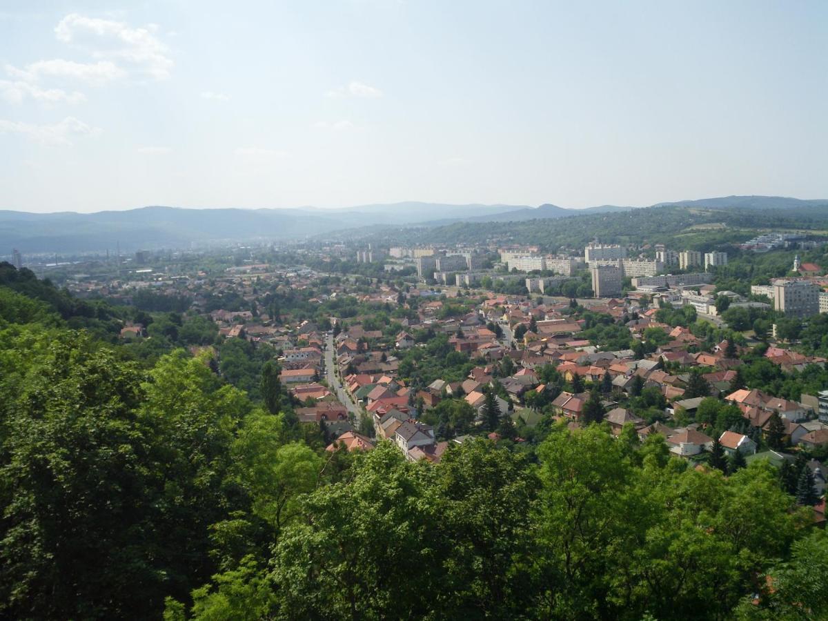 Balint Apartman - In The Heart Of Miskolc Eksteriør bilde